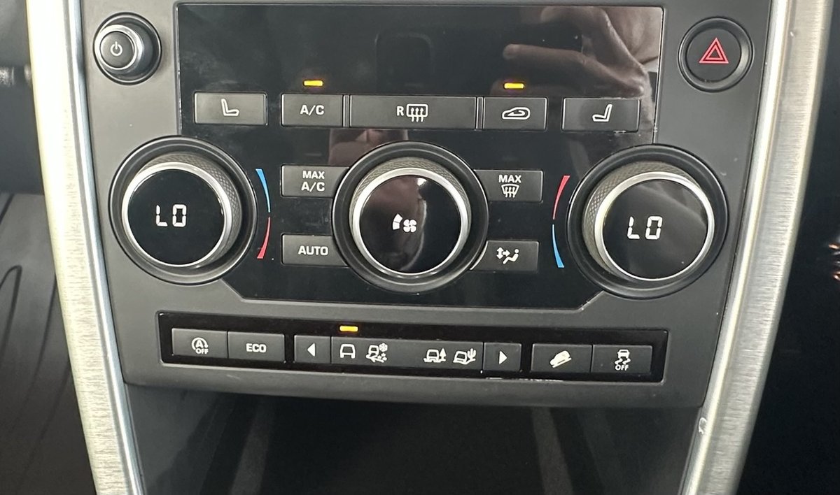 2018 Land Rover Discovery Sport TD4 110kW HSE L550 MY18 4X4 Constant image 28