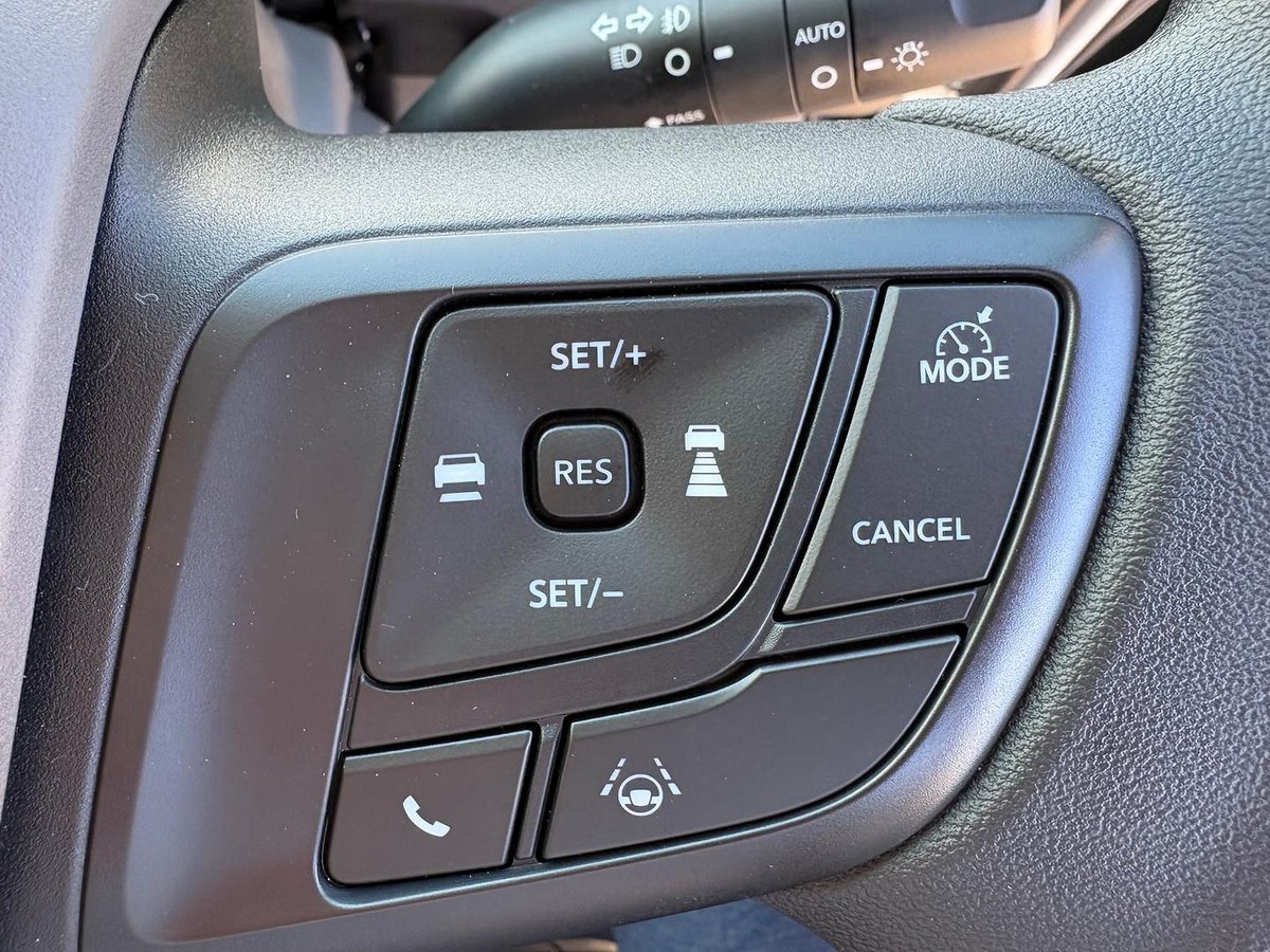 2026 Isuzu F Series image 16