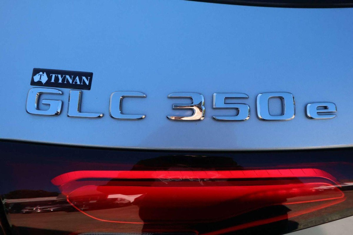 2026 Mercedes-Benz GLC-Class GLC350 e X254 Four Wheel Drive image 14