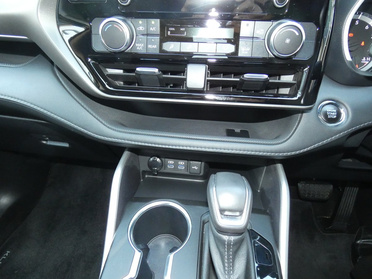 2022 Toyota Kluger GX GSU70R image 28