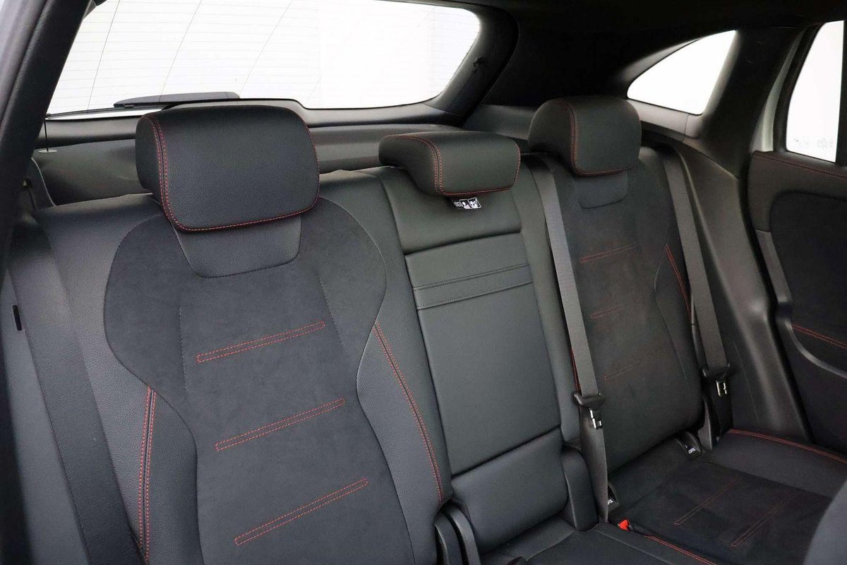 2025 Mercedes-Benz GLA-Class GLA200 H247 image 13