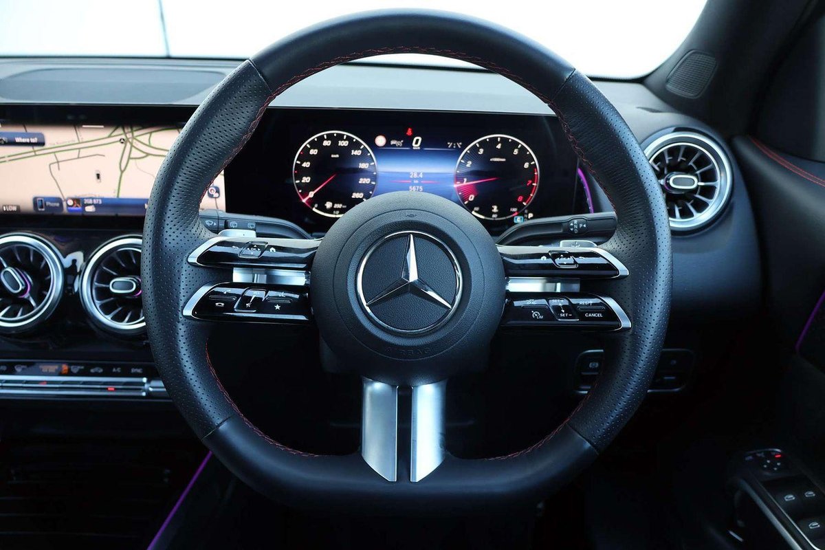 2025 Mercedes-Benz GLB-Class GLB200 X247 image 27