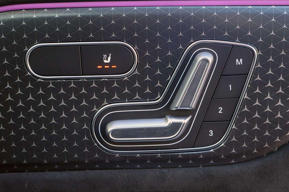 2025 Mercedes-Benz GLB-Class GLB200 X247 image 30