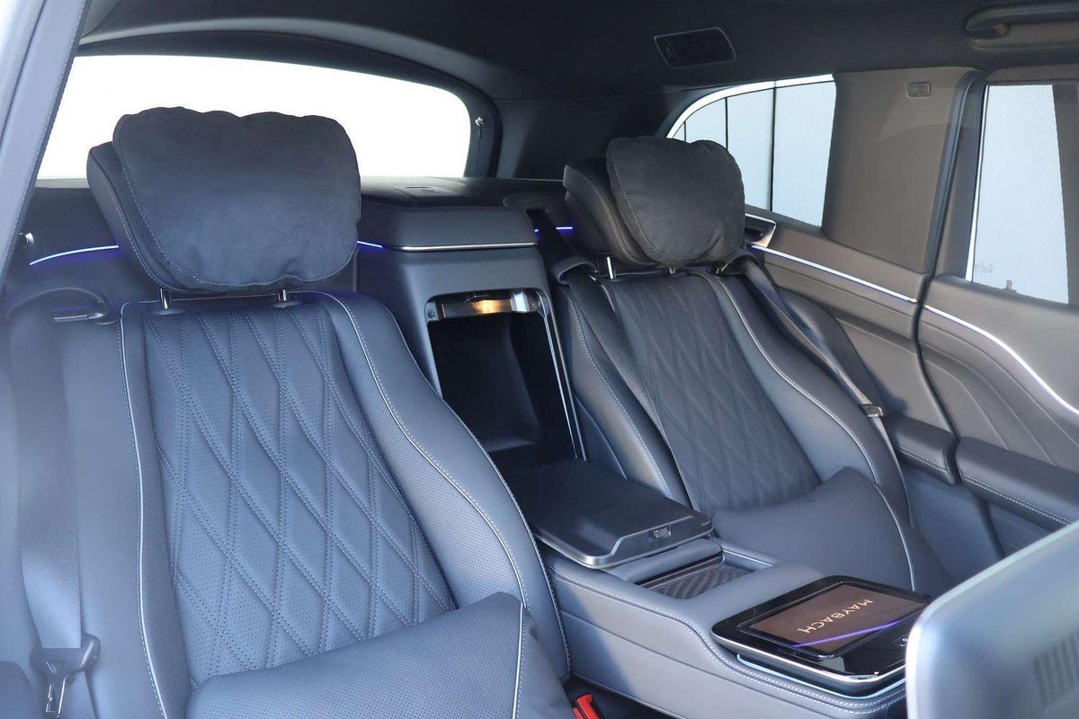 2025 Mercedes-Benz GLS-Class Maybach GLS600 X167 Four Wheel Drive image 13