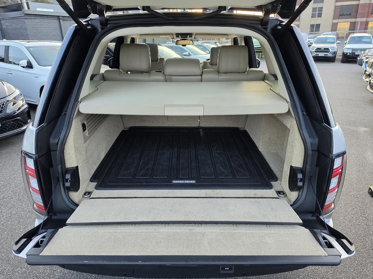 2013 Land Rover Range Rover TDV6 Vogue L405 MY14 4X4 Constant image 20