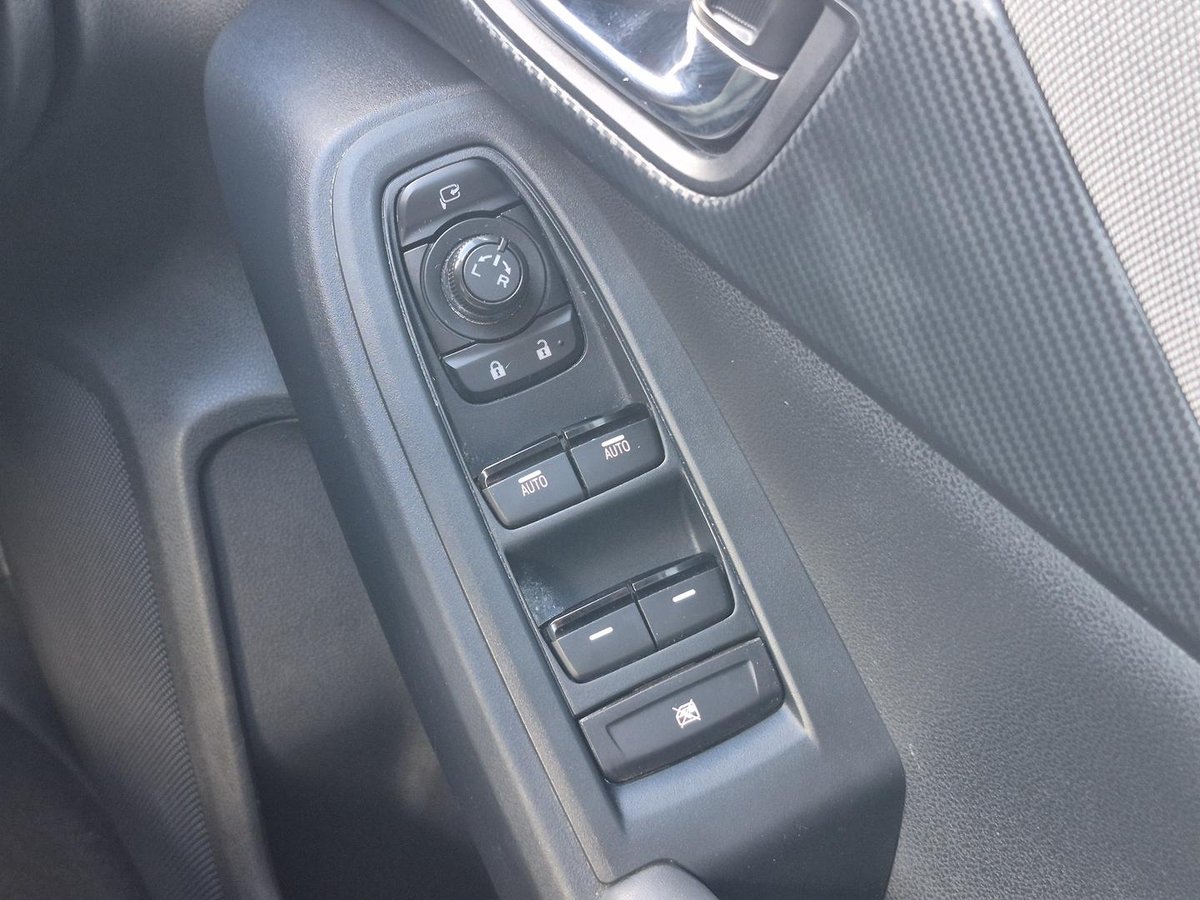 2024 Subaru Crosstrek 2.0L G6X MY24 AWD image 16