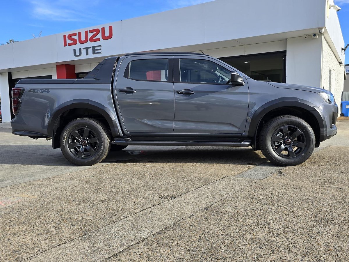 2026 Isuzu D-MAX X-TERRAIN MY25.5 4X4 Dual Range image 8