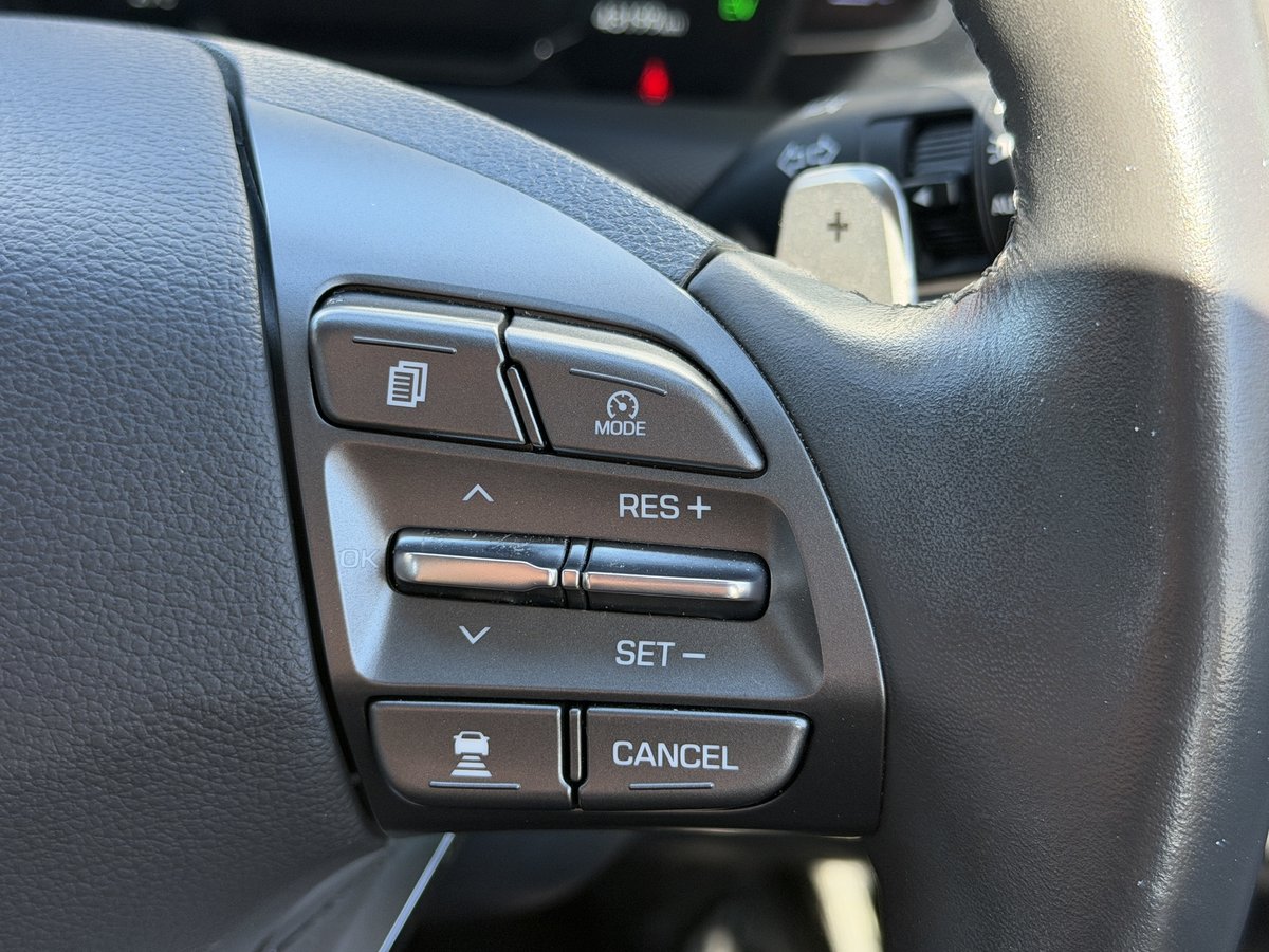 2022 Hyundai IONIQ Plug-in Premium AE.V4 MY22 image 15