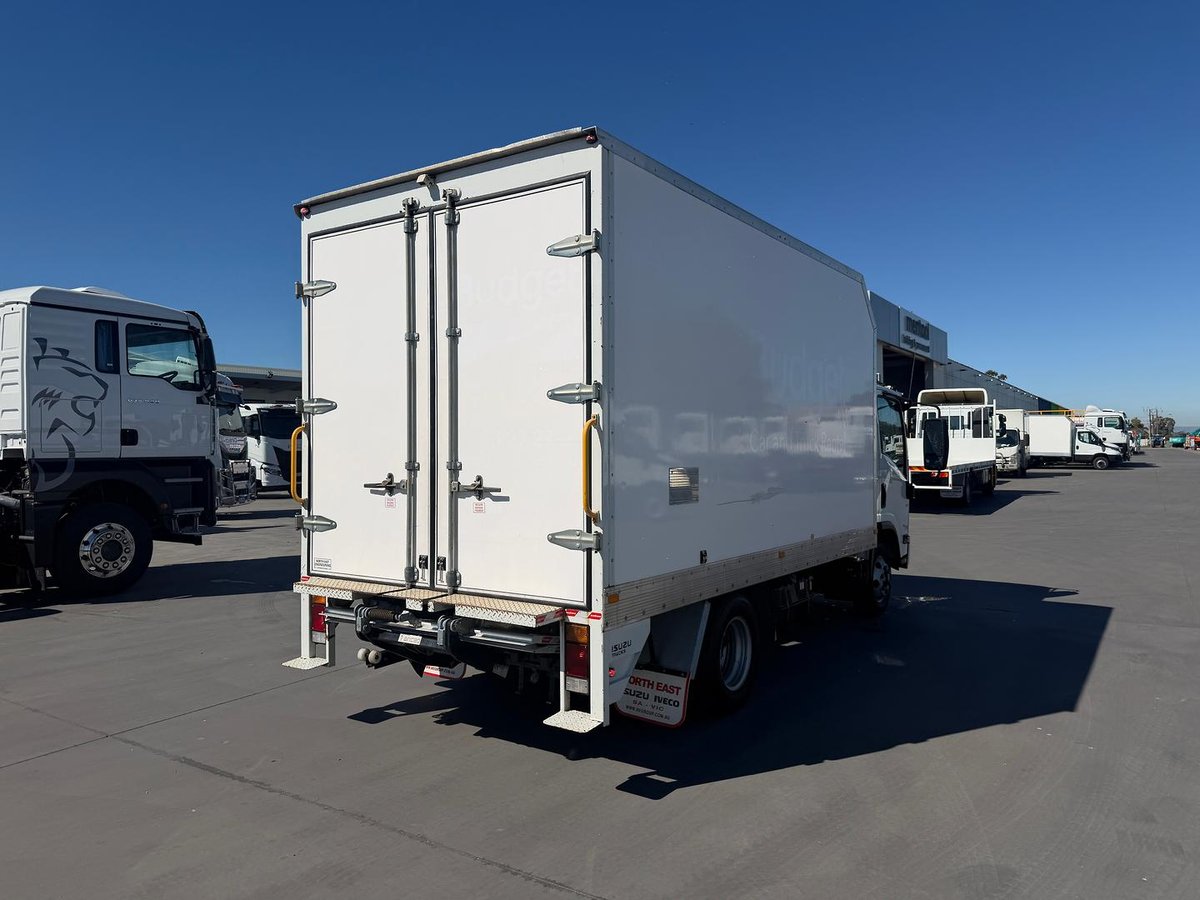2021 Isuzu N Series NPR 45/55-155 image 8