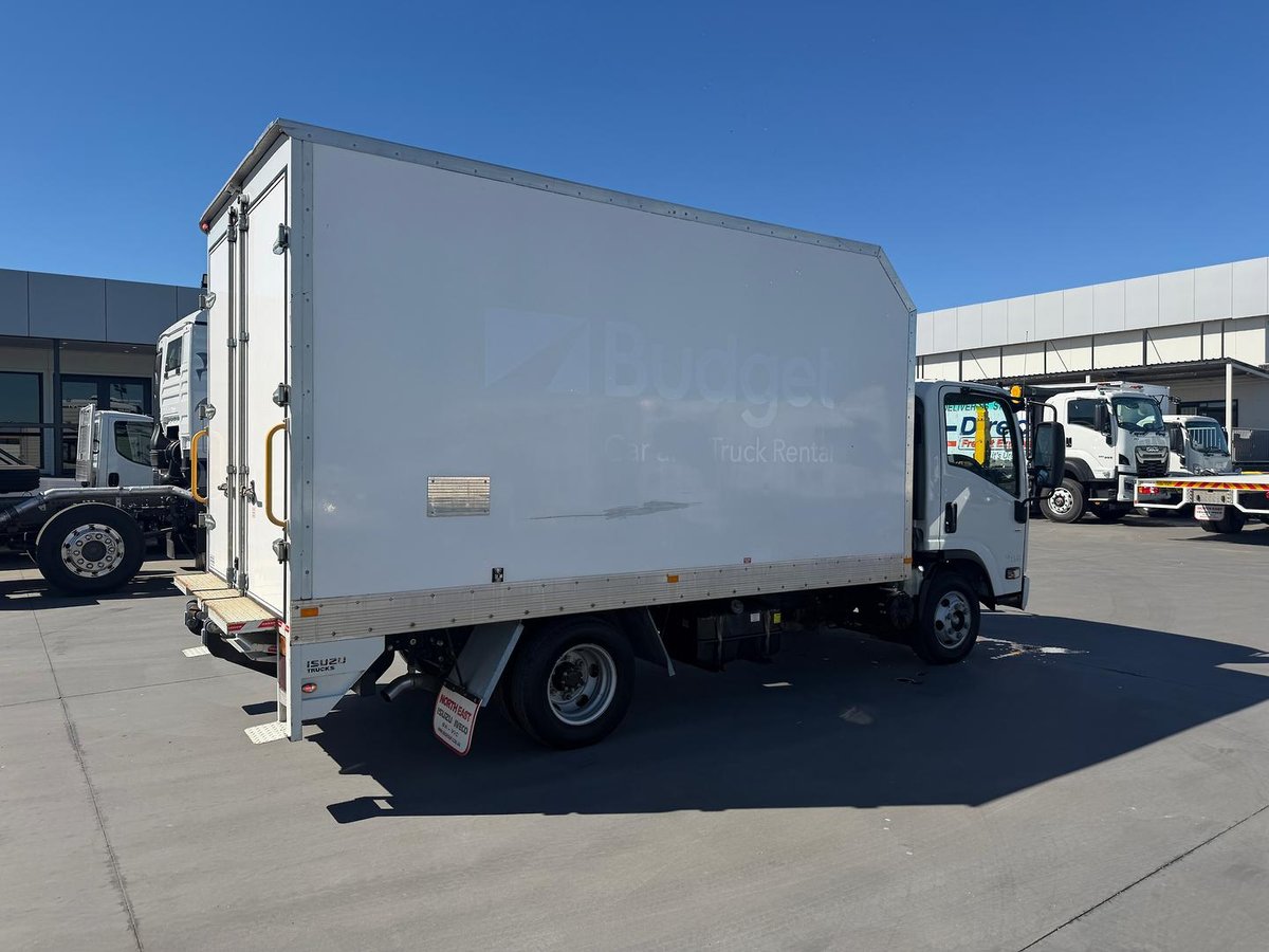 2021 Isuzu N Series NPR 45/55-155 image 10