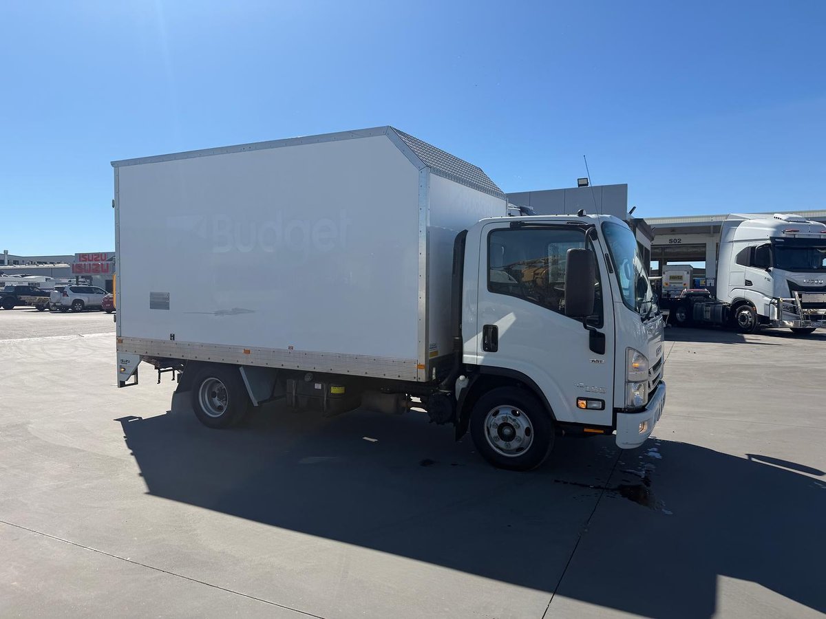 2021 Isuzu N Series NPR 45/55-155 image 12