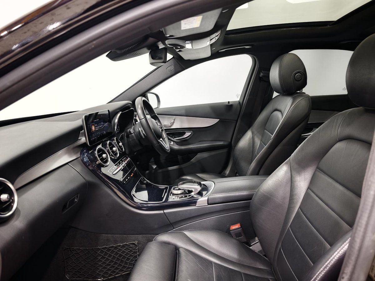 2019 Mercedes-Benz C-Class C300 W205 image 12