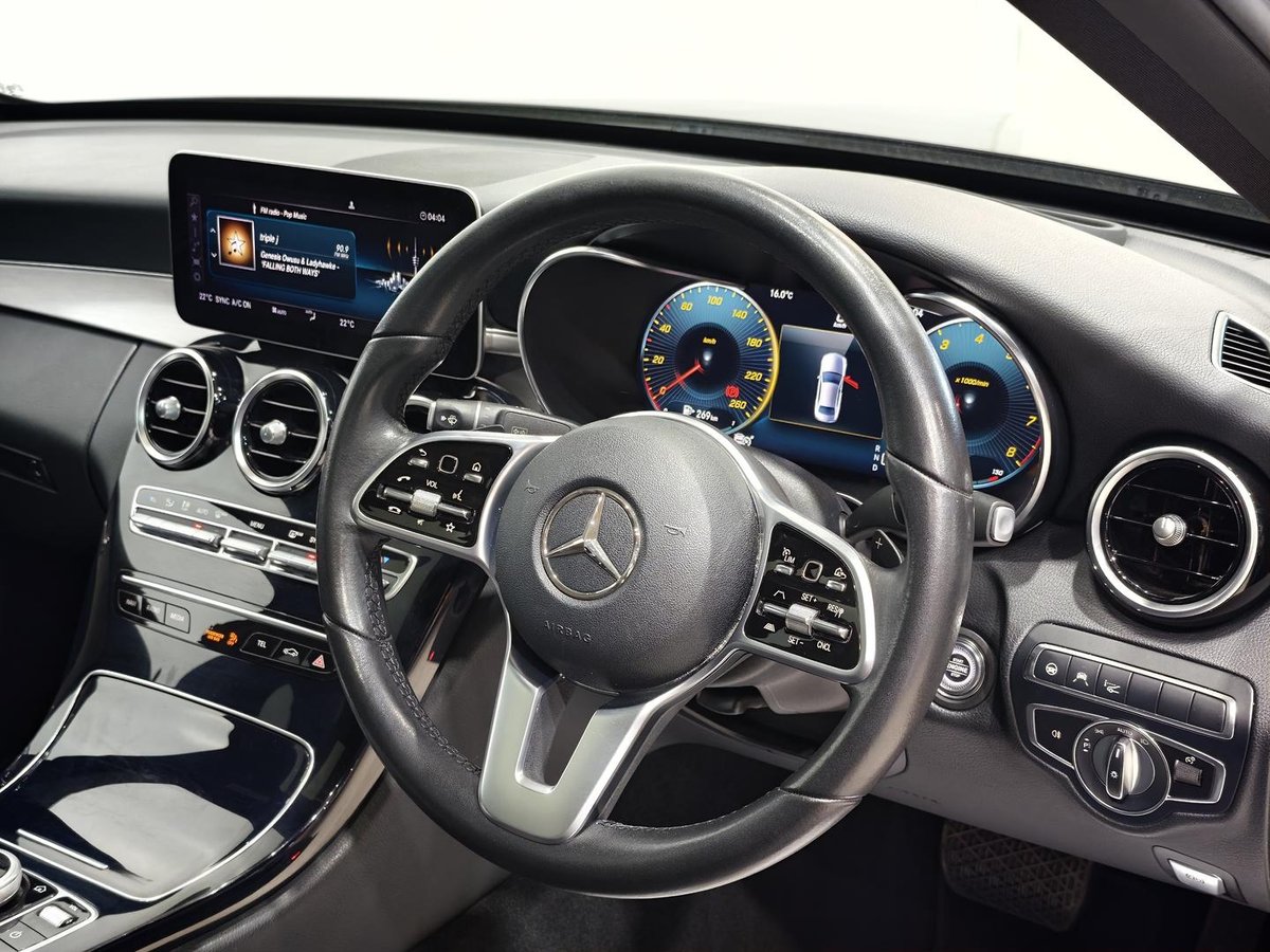2019 Mercedes-Benz C-Class C300 W205 image 13