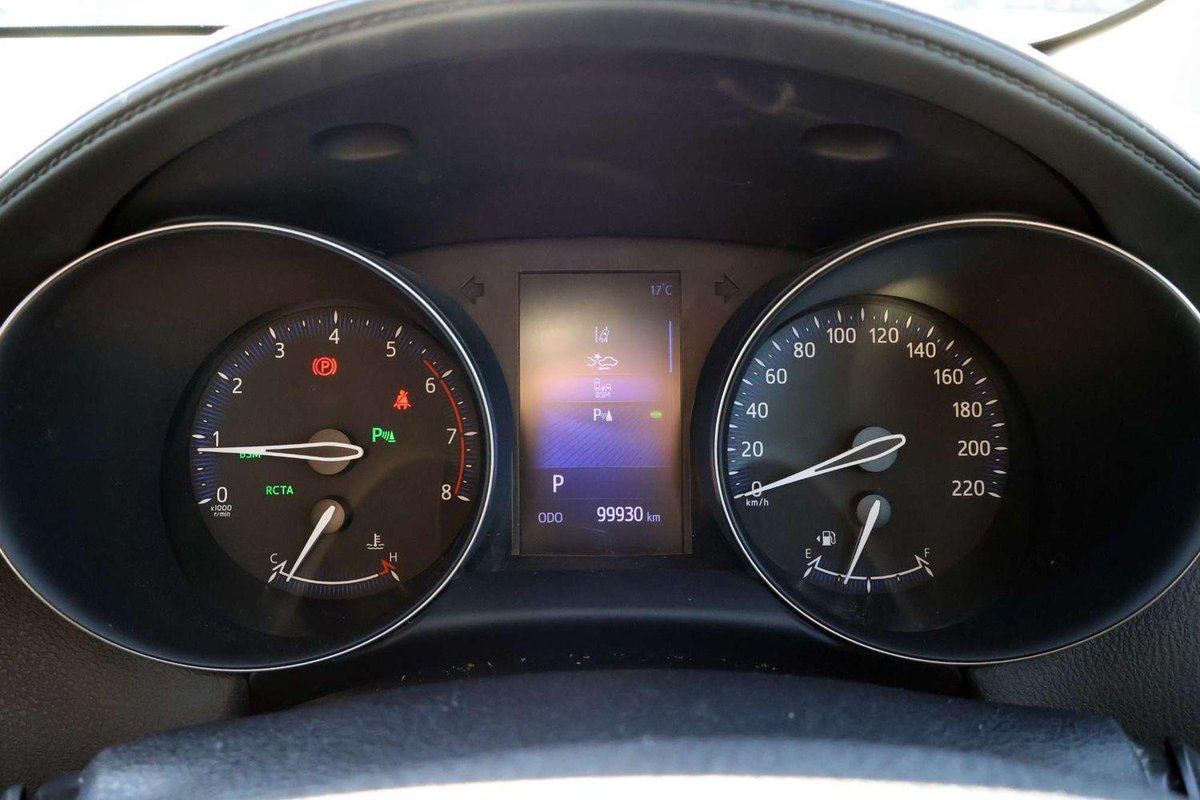 2017 Toyota C-HR NGX10R image 15