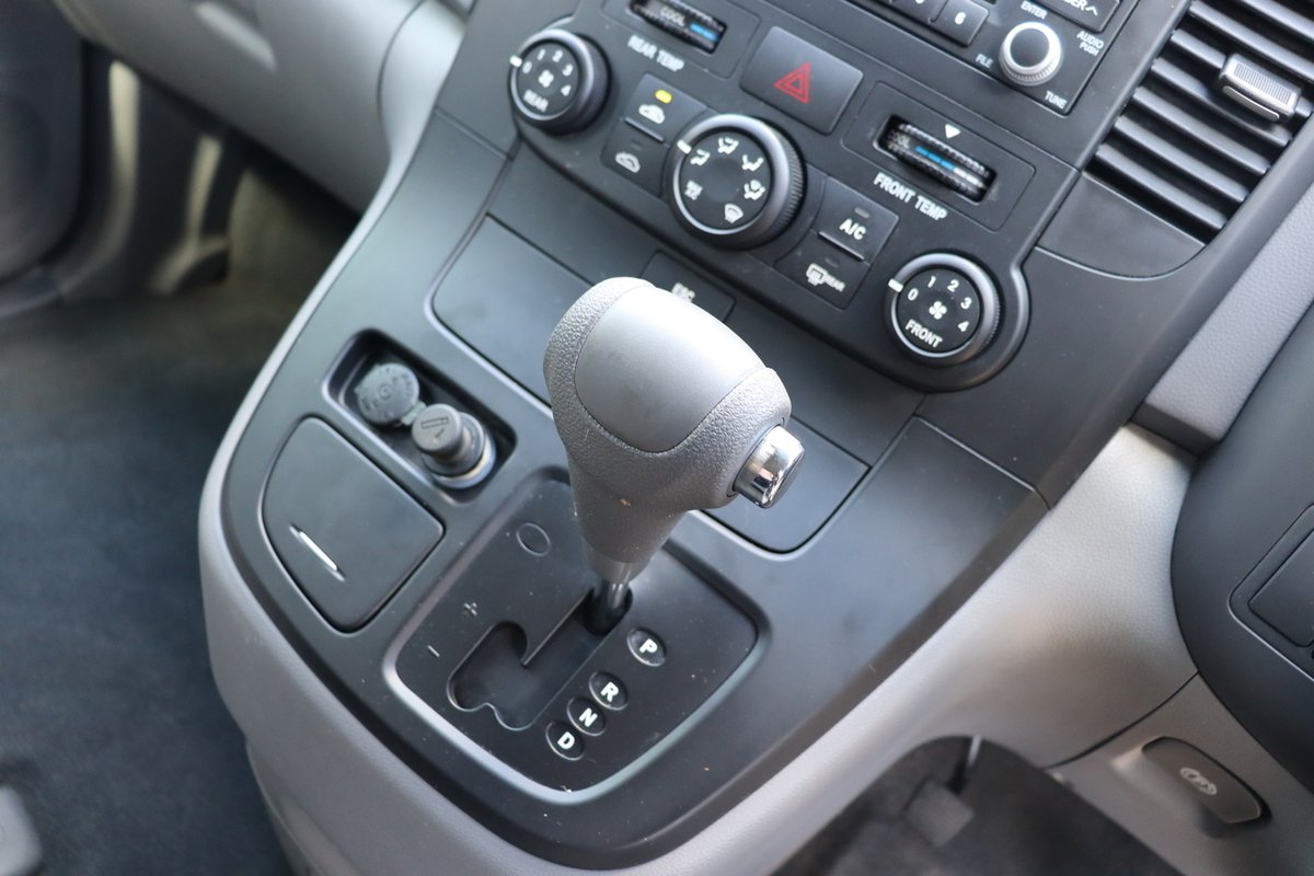 2013 Kia Grand Carnival S VQ MY13 image 11