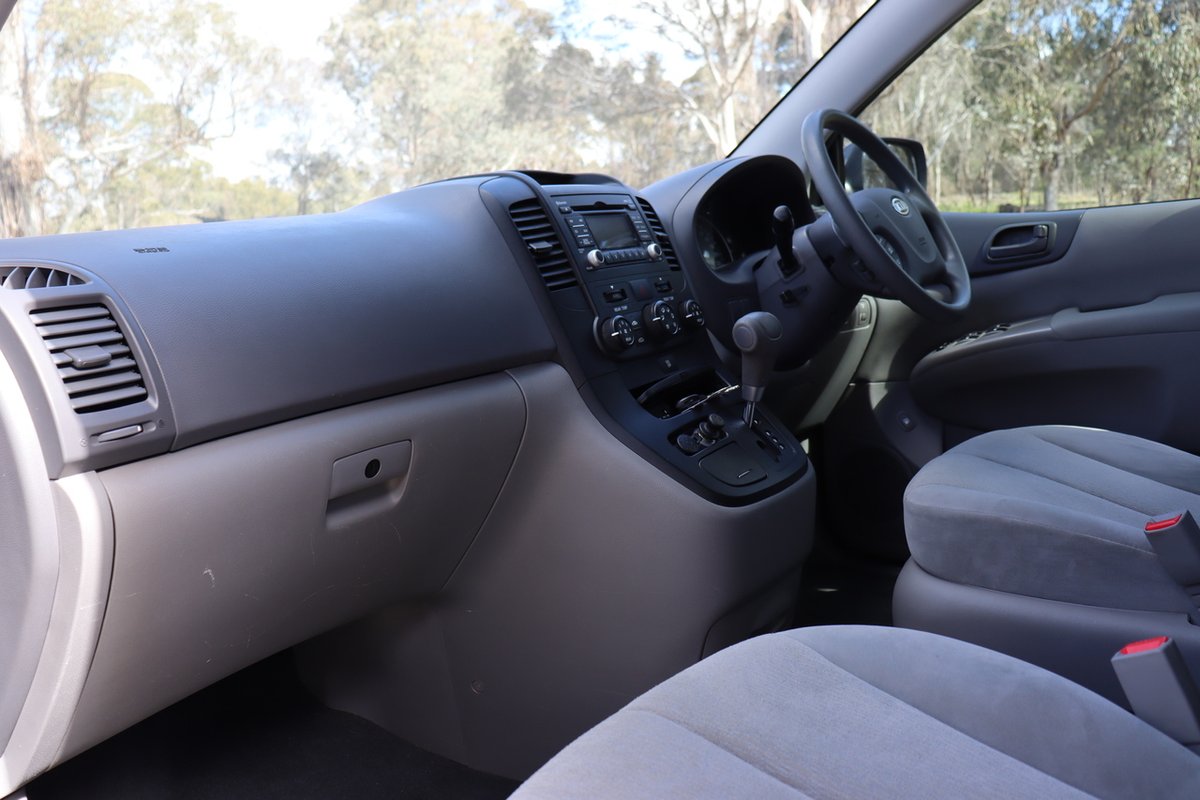2013 Kia Grand Carnival S VQ MY13 image 23