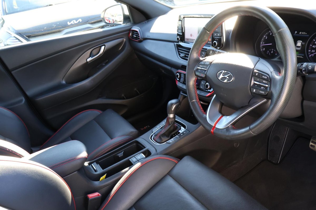 2018 Hyundai i30 SR Premium PD2 MY18 image 7