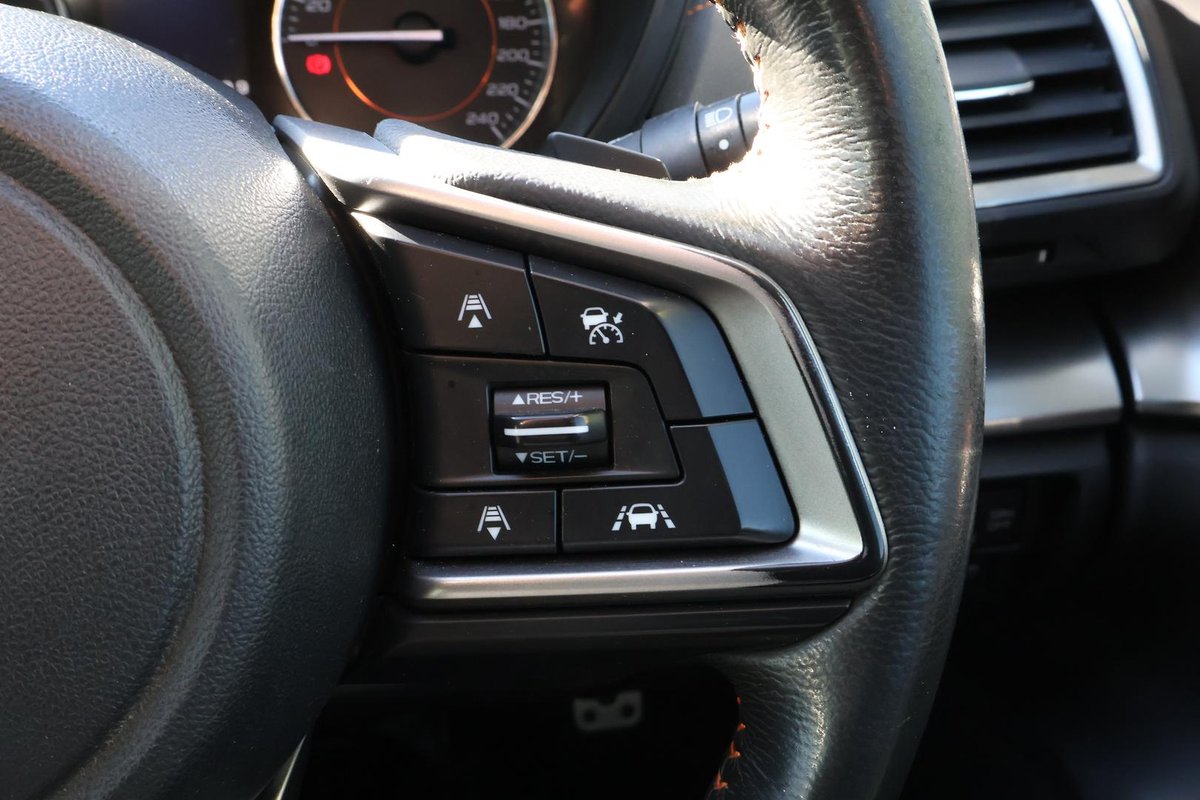 2017 Subaru XV 2.0i-S G5X MY18 AWD image 13