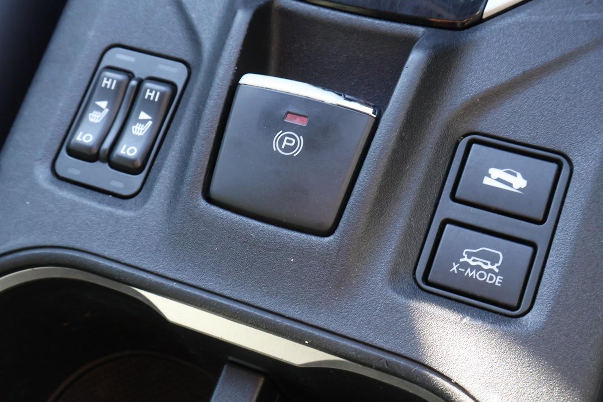 2017 Subaru XV 2.0i-S G5X MY18 AWD image 22