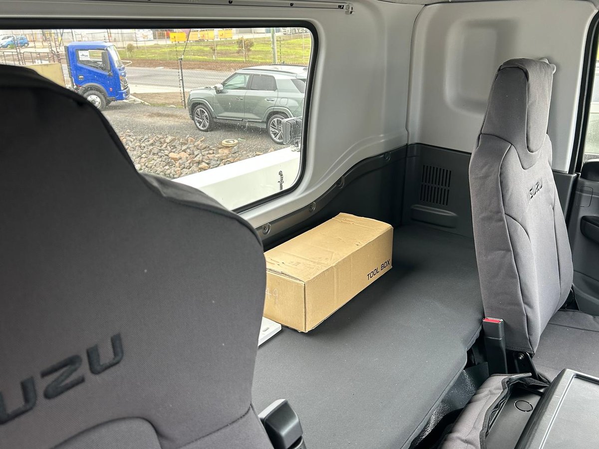 2026 Isuzu FY Series FYJ 320-355 AT R67 image 26