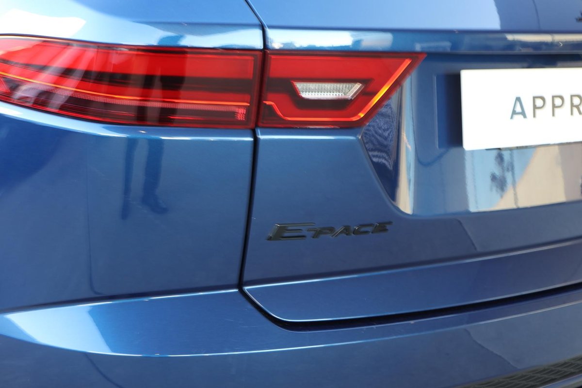 2021 Jaguar E-PACE P250 R-Dynamic SE X540 MY21 AWD image 19