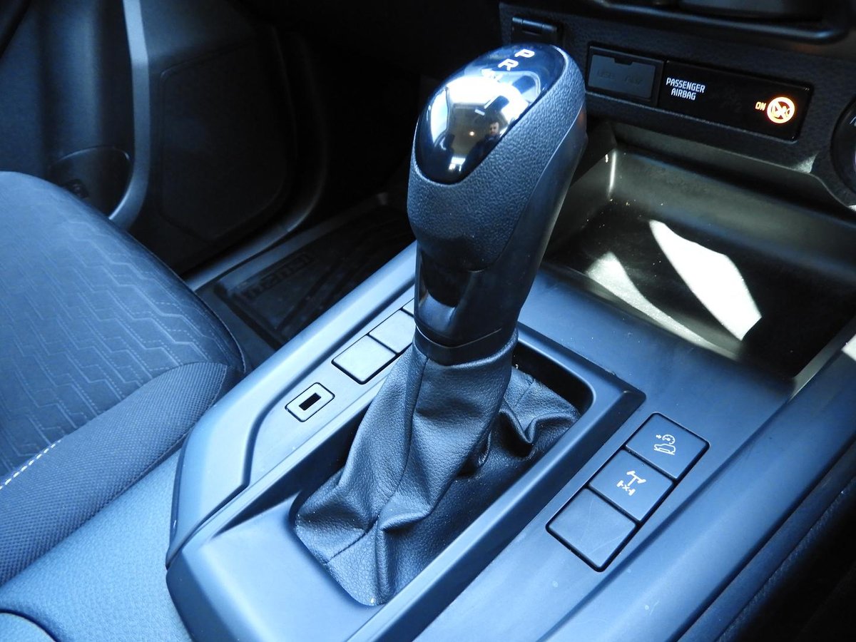 2023 Isuzu D-MAX X-RIDER MY23 4X4 Dual Range image 13