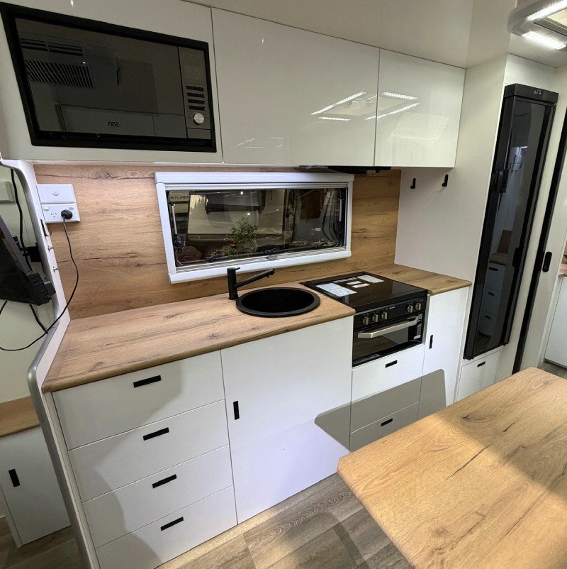 2024 SUNFINDER CARAVANS COASTLINE 19'6 image 13
