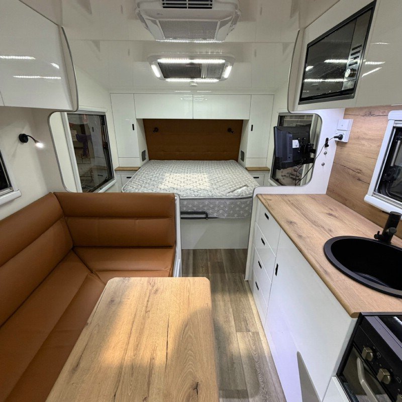 2024 SUNFINDER CARAVANS COASTLINE 19'6 image 9