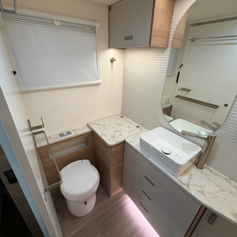 2025 JAYCO SILVERLINE 21.65-4.OB.SL-MY25 image 17