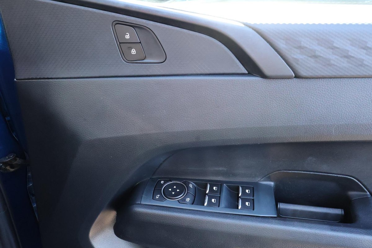 2023 Volkswagen Amarok TDI405 Core NF MY23 4X4 Dual Range image 21