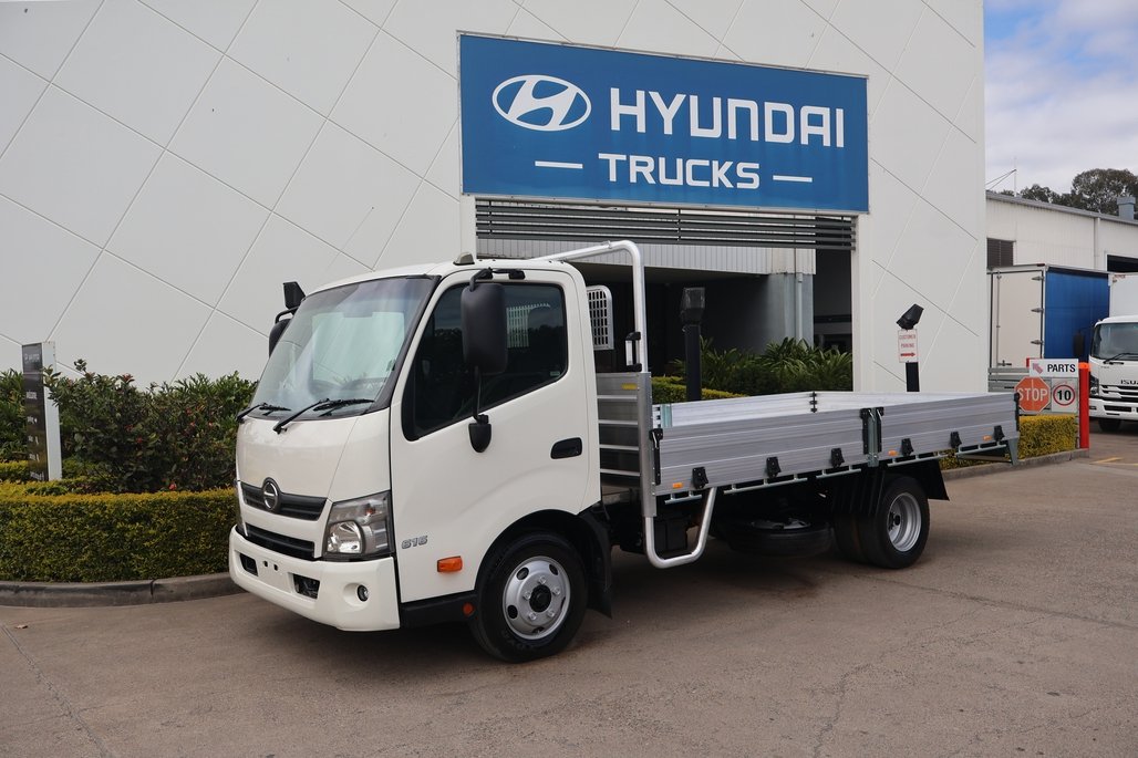 2018 Hino Dutro