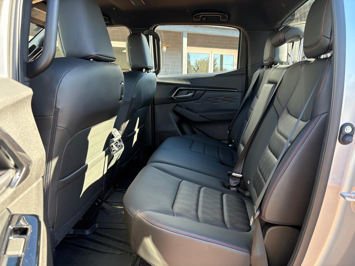2026 Isuzu D-MAX X-TERRAIN MY25.5 4X4 Dual Range image 20