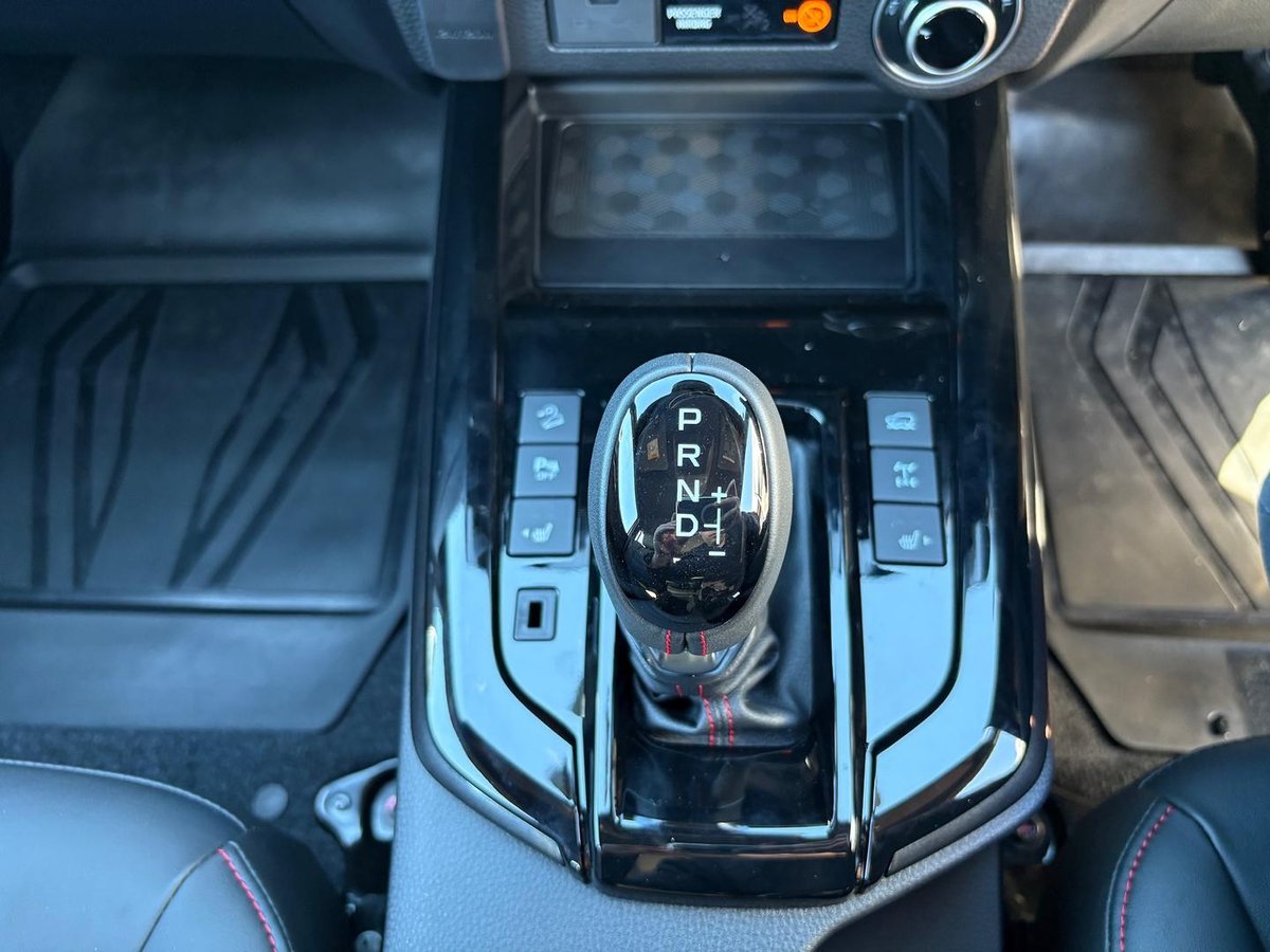2026 Isuzu D-MAX X-TERRAIN MY25.5 4X4 Dual Range image 16