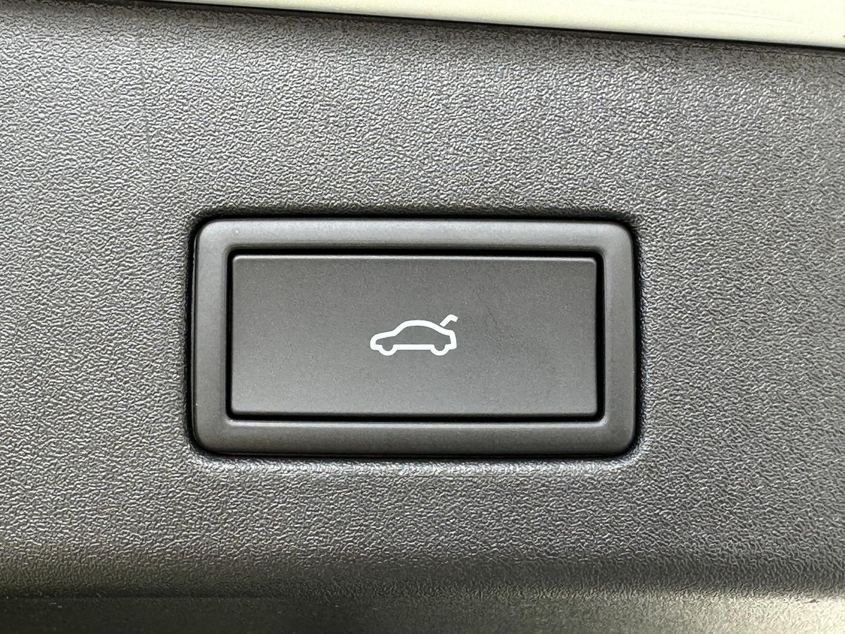 2026 Volkswagen ID.4 Pro E2 MY26 image 27