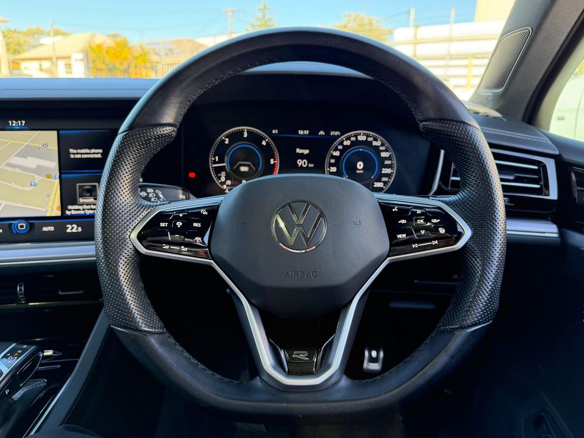 2022 Volkswagen Touareg 210TDI R-Line CR MY23 Four Wheel Drive image 11