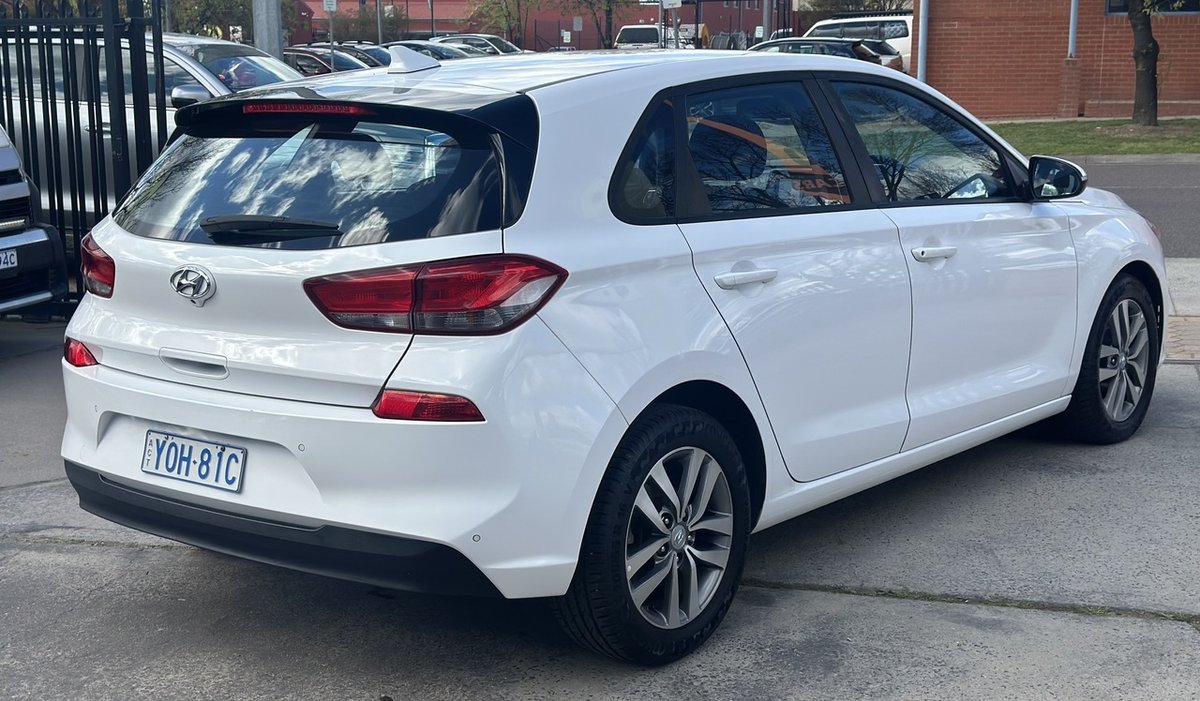 2017 Hyundai i30 Active PD MY18 image 12
