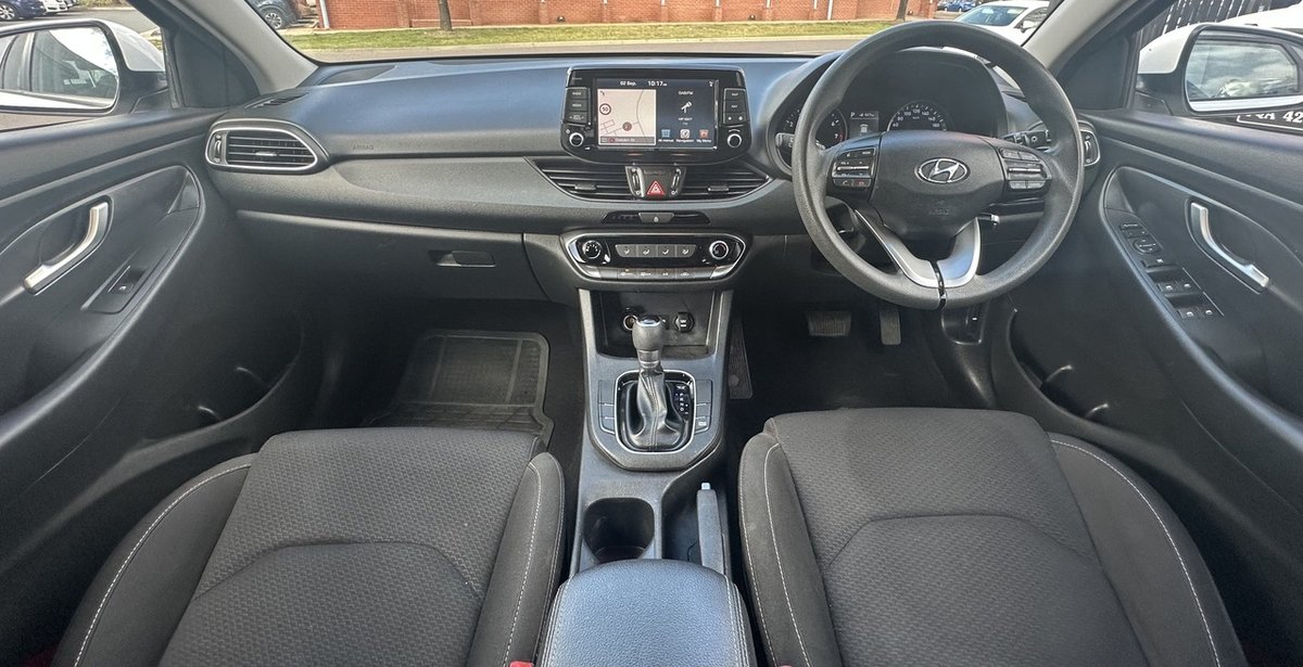 2017 Hyundai i30 Active PD MY18 image 13