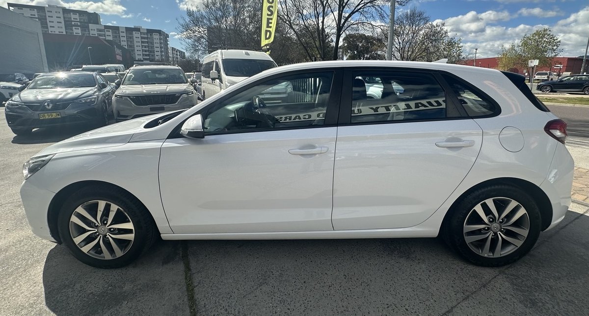 2017 Hyundai i30 Active PD MY18 image 8