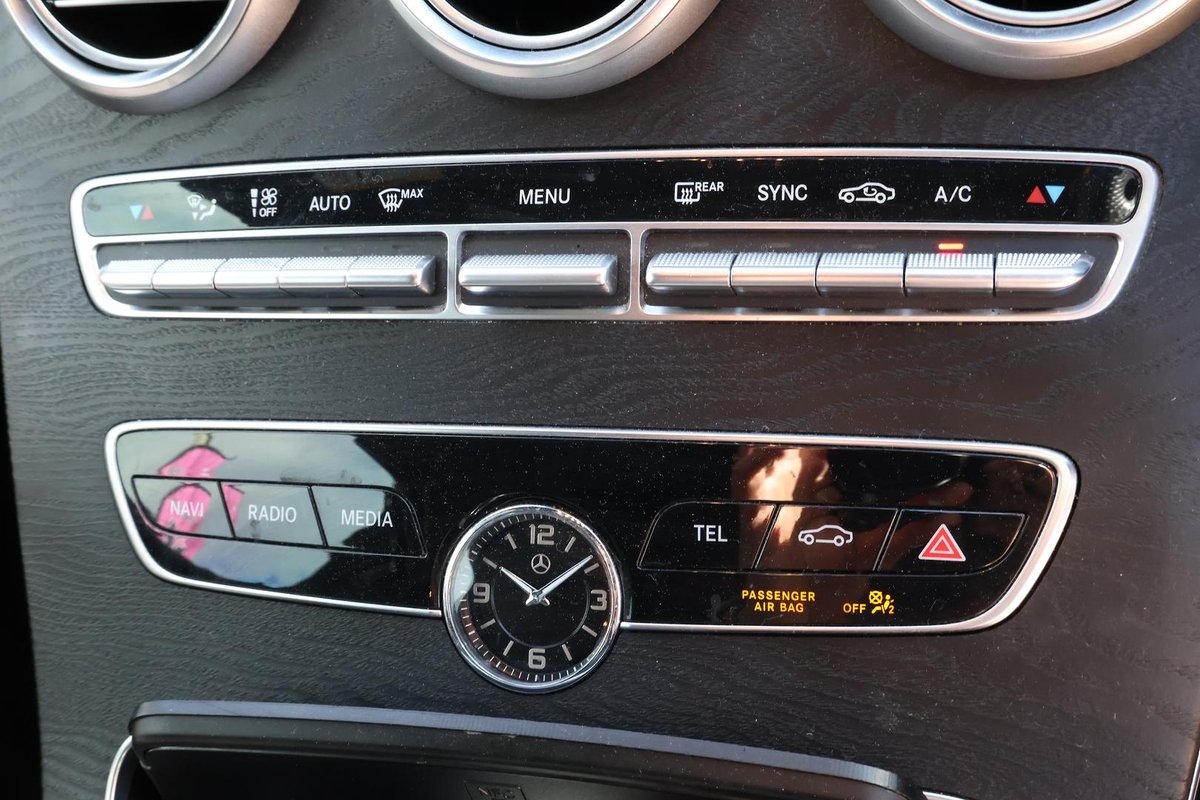 2020 Mercedes-Benz C-Class C200 C205 image 20