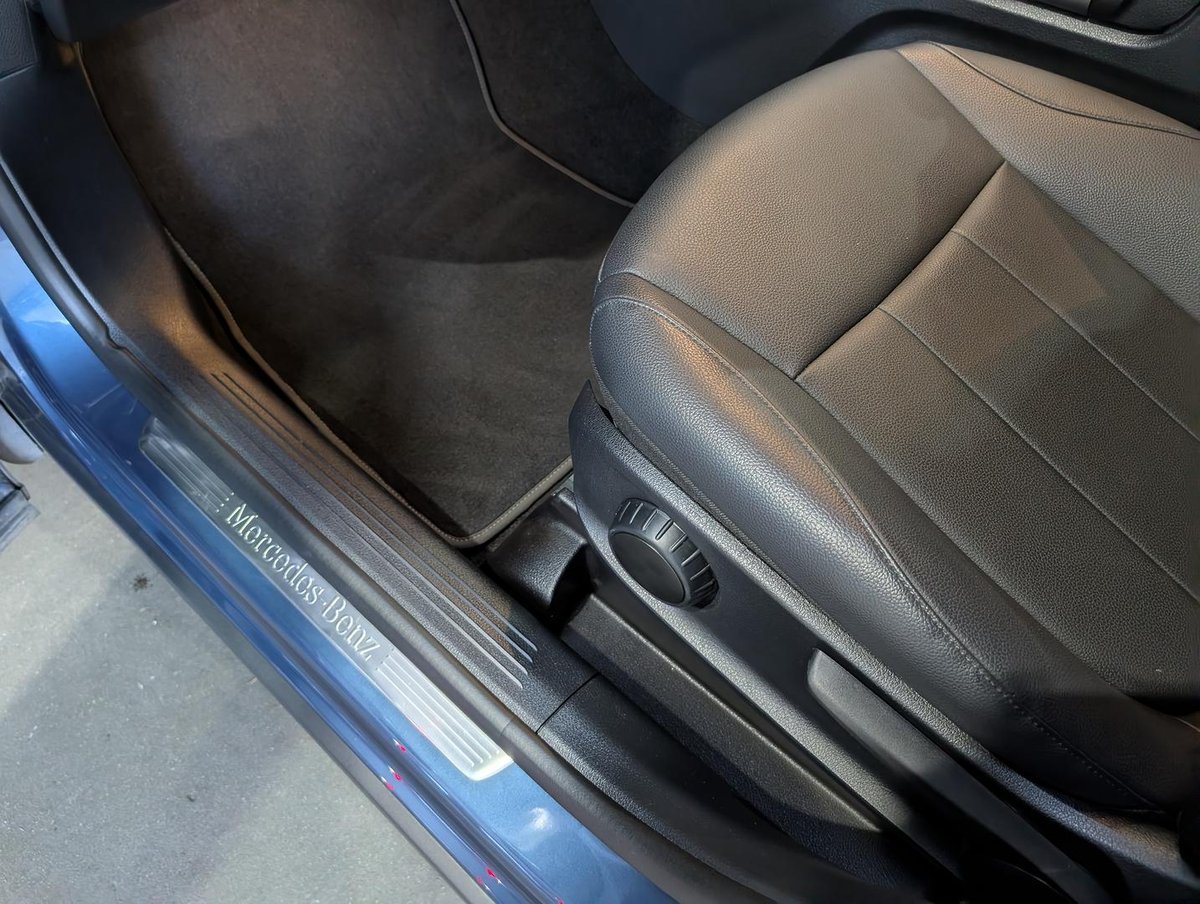 2023 Mercedes-Benz GLB-Class GLB200 X247 image 26