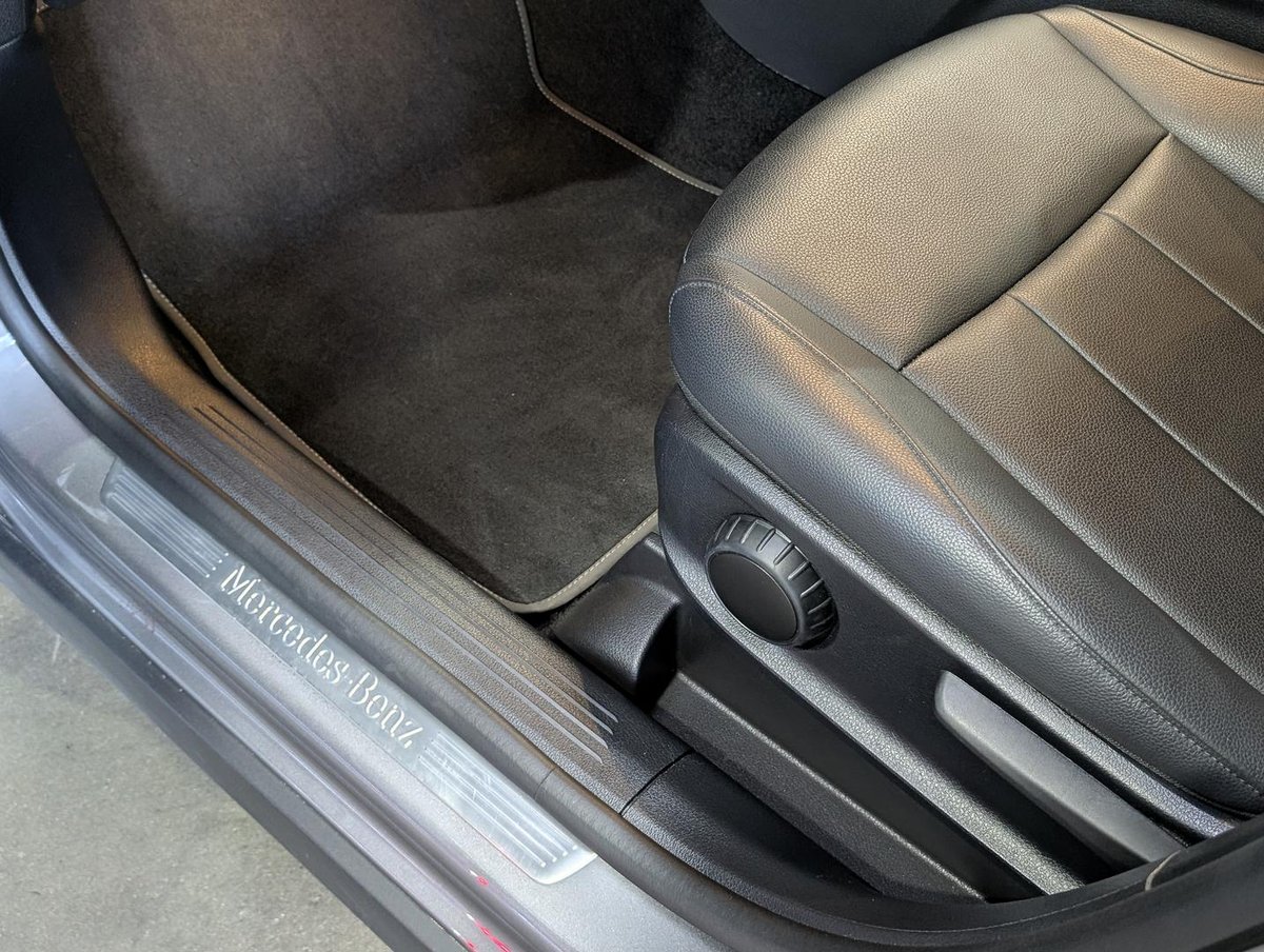 2023 Mercedes-Benz GLB-Class GLB200 X247 image 26