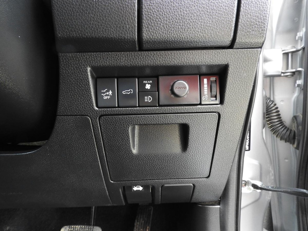 2024 Isuzu MU-X LS-T MY24 4X4 Dual Range image 11