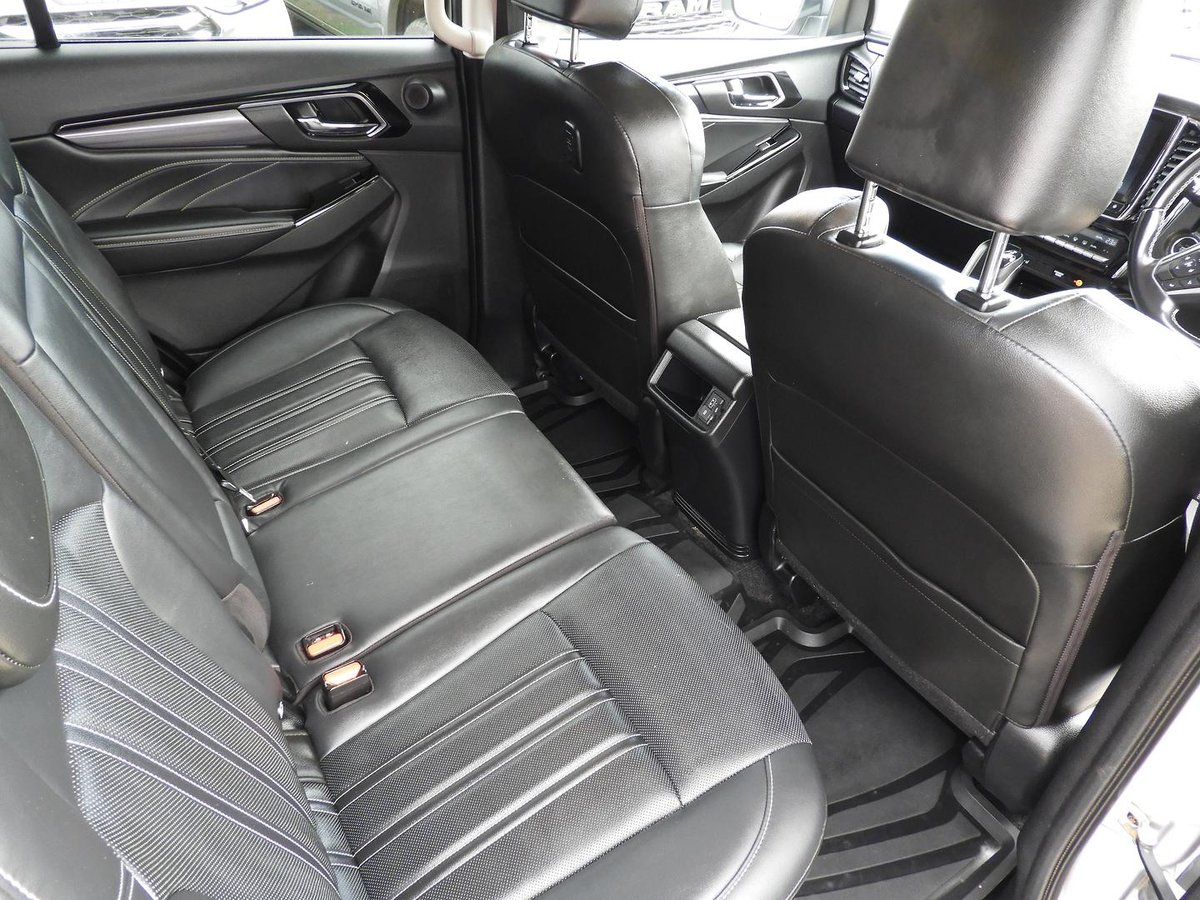 2024 Isuzu MU-X LS-T MY24 4X4 Dual Range image 9