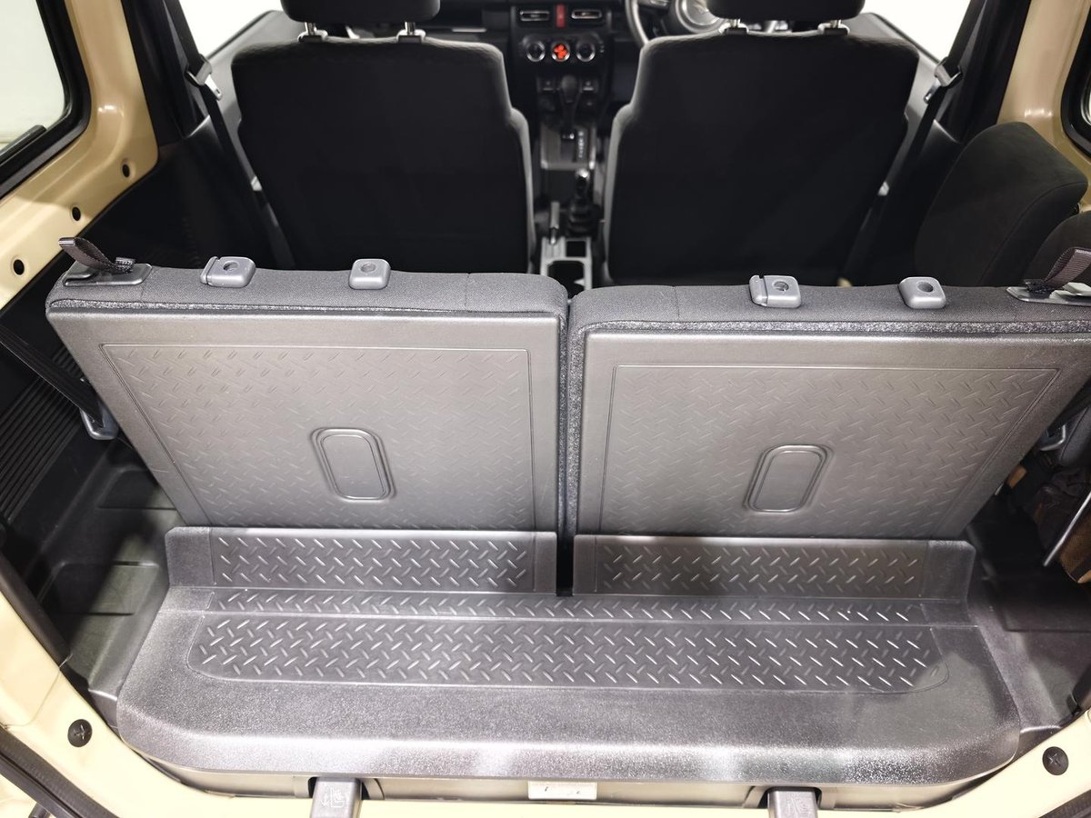 2022 Suzuki Jimny GLX GJ 4X4 Dual Range image 18