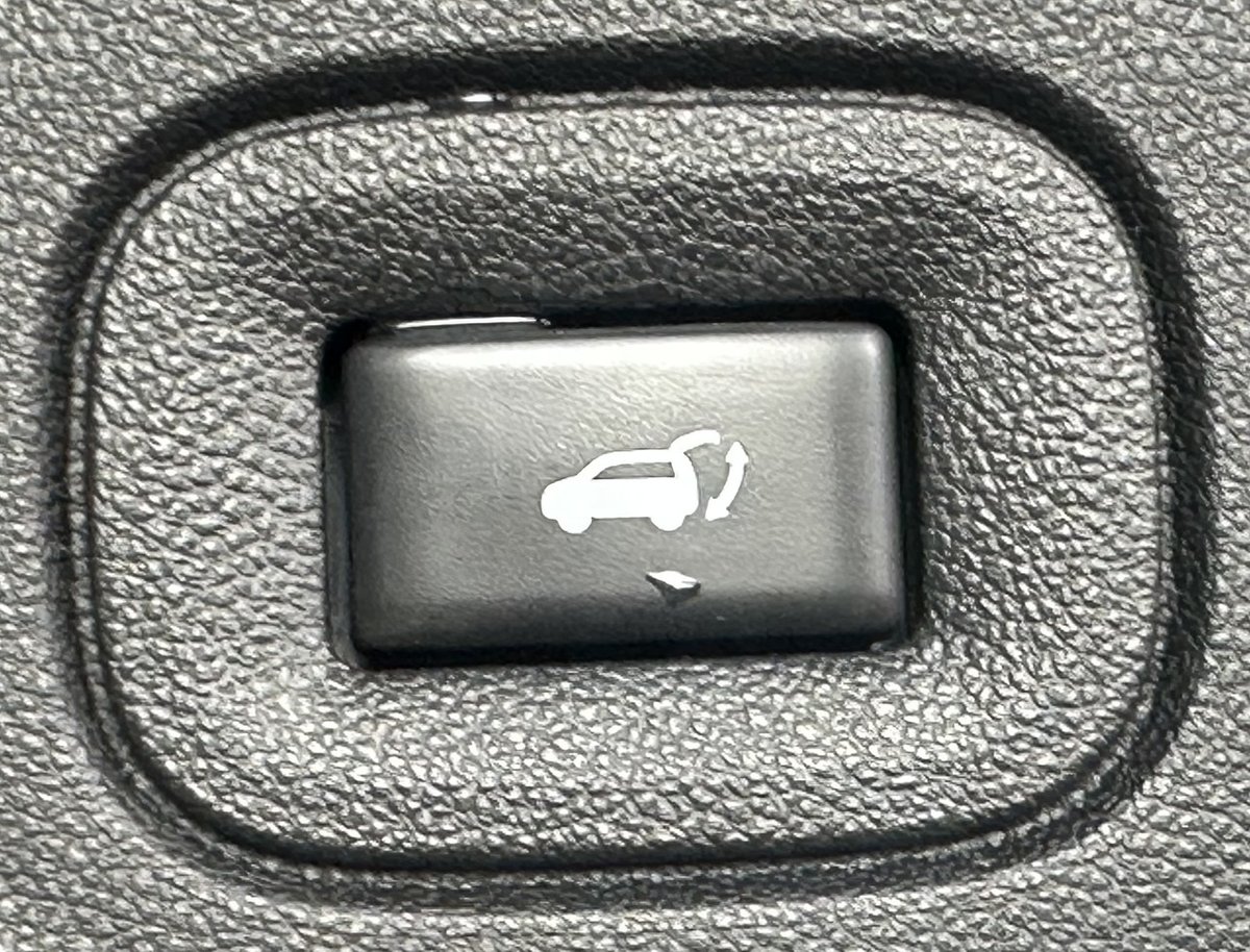2019 Renault Koleos Intens HZG image 24