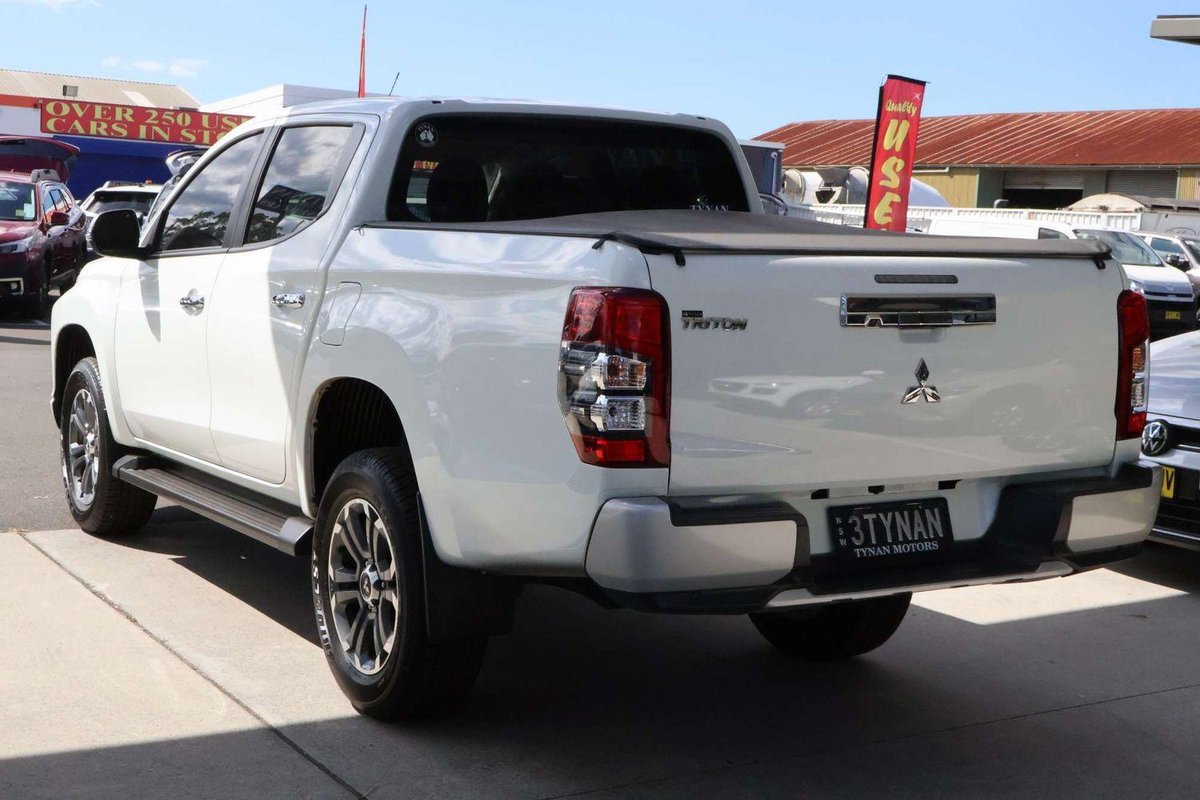 2023 Mitsubishi Triton GLS MR MY23 4X4 Dual Range image 7