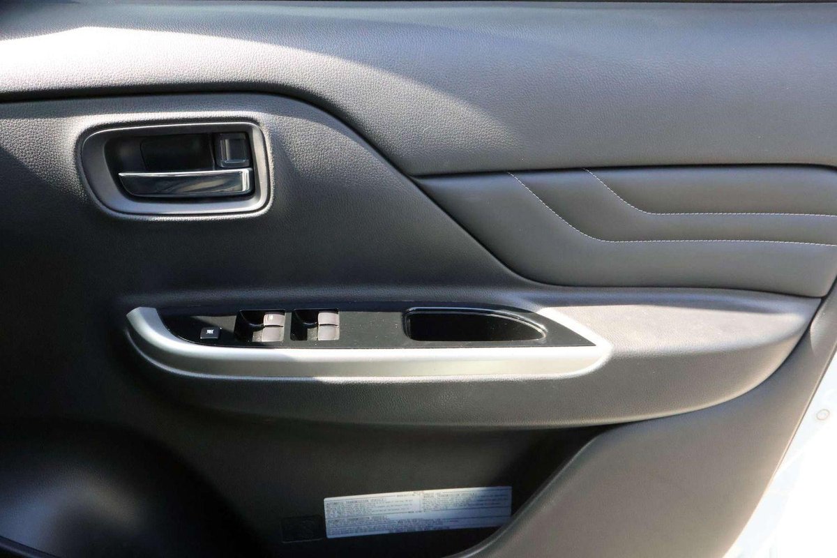 2023 Mitsubishi Triton GLS MR MY23 4X4 Dual Range image 21