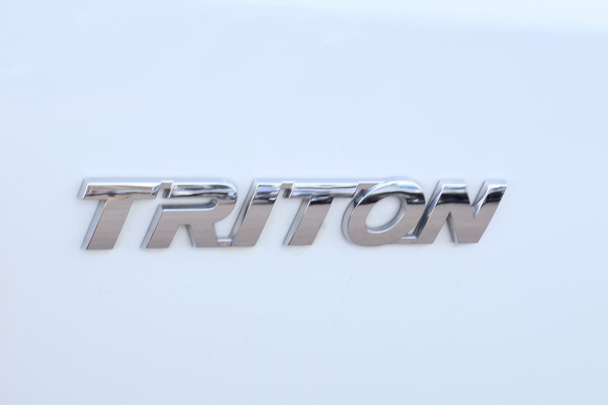 2023 Mitsubishi Triton GLX-R MR MY23 4X4 Dual Range image 30