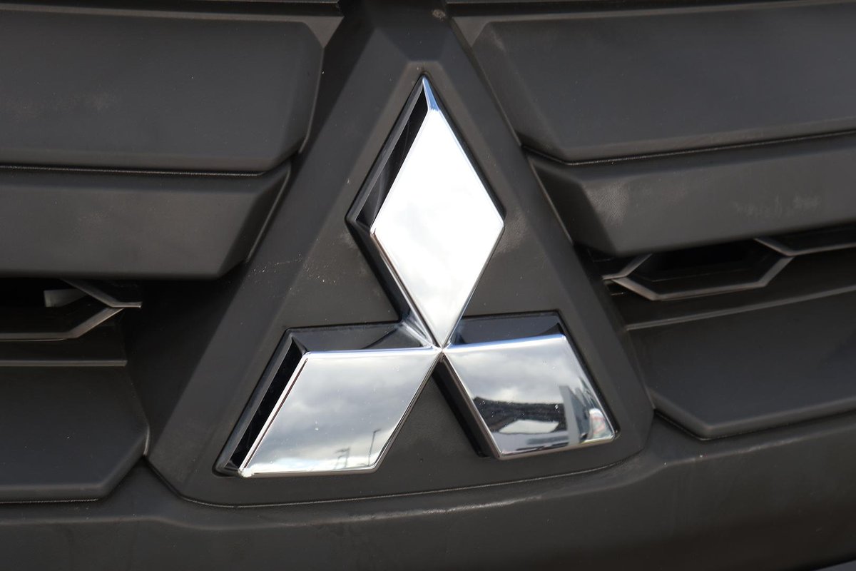 2023 Mitsubishi Triton GLX-R MR MY23 4X4 Dual Range image 31