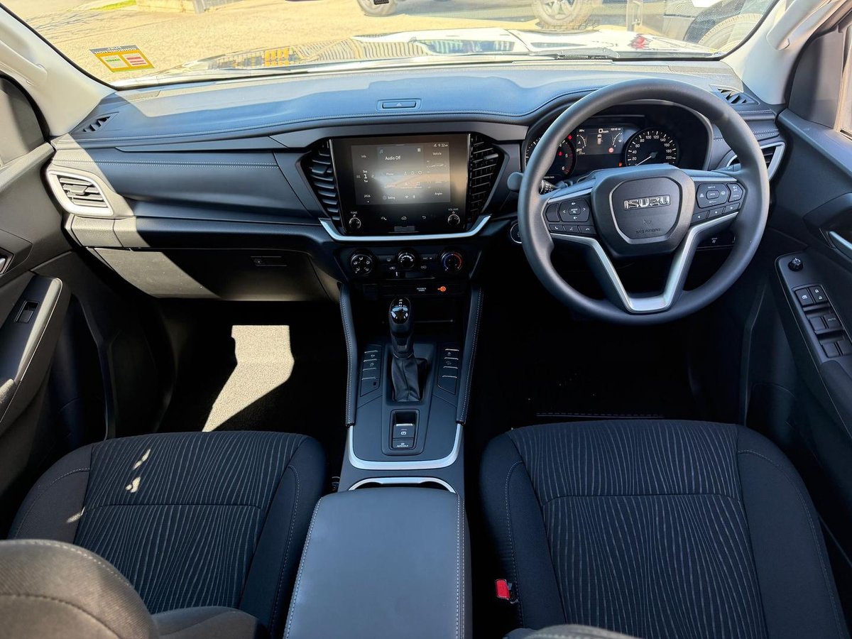 2026 Isuzu MU-X LS-M MY25.5 4x2 image 8